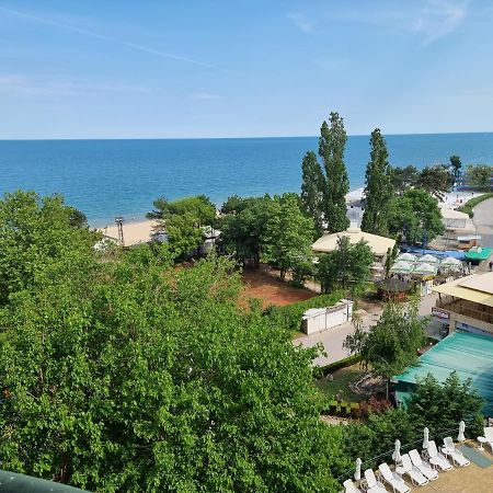 Apartment Golden Sands, Sea View, Beach Front, Private Property Екстер'єр фото